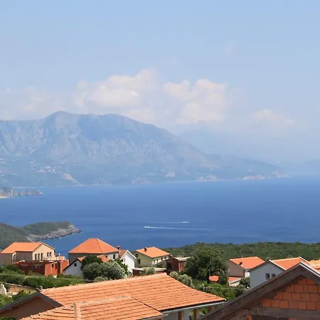 Adriatika Apartament Budva